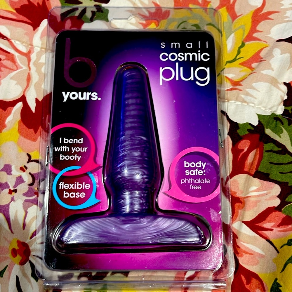 Blush B Yours Cosmic Plug Medium – Purple.